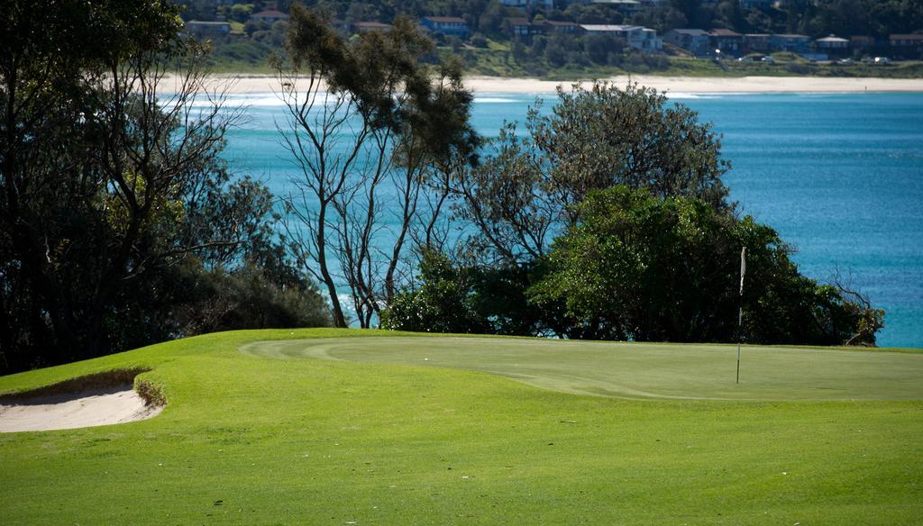 Allure On Ocean Motel - Mollymook Beach Eksteriør billede