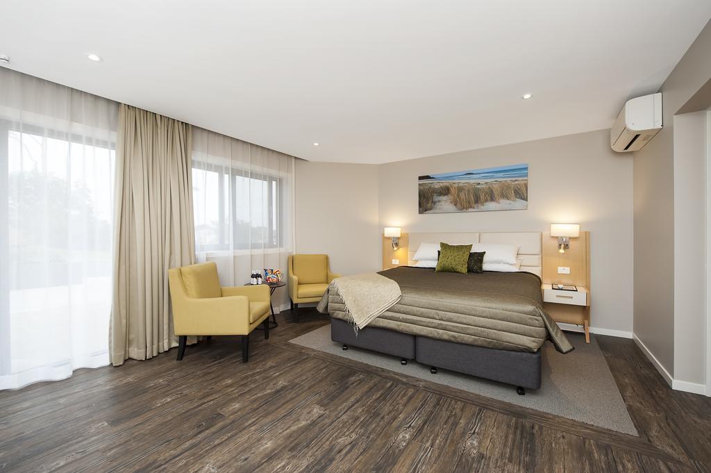 Allure On Ocean Motel - Mollymook Beach Eksteriør billede